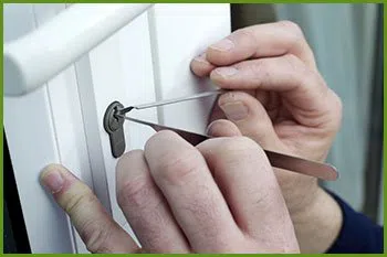 Neighborhood Locksmith Services Mesa, AZ 480-750-9001 - 3-cheap-locksmith-near-me